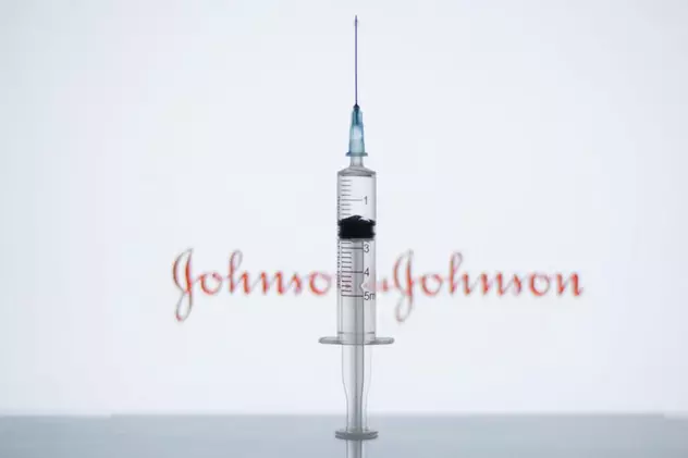 VIDEO Când ajunge în România vaccinul Johnson&Johnson, cel care se face într-o singură doză