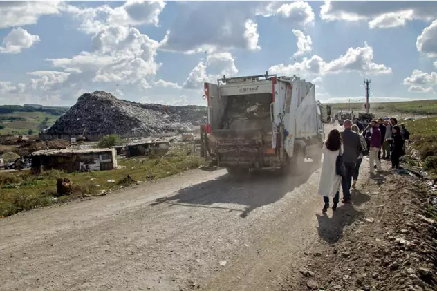 Clujul a uitat la groapa de gunoi peste 1.500 de suflete. Viața în ghetou, printre șobolani, câini abandonați și purici