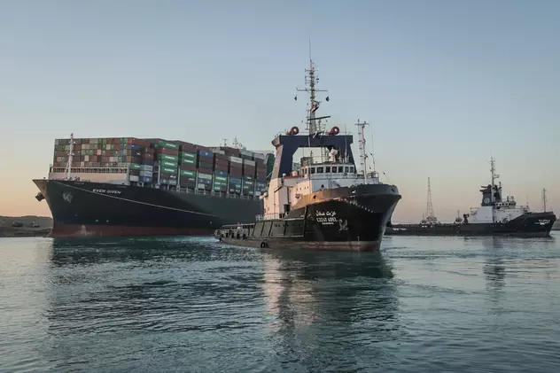 Canalul Suez va fi lărgit, pentru a se evita un nou blocaj precum cel din martie
