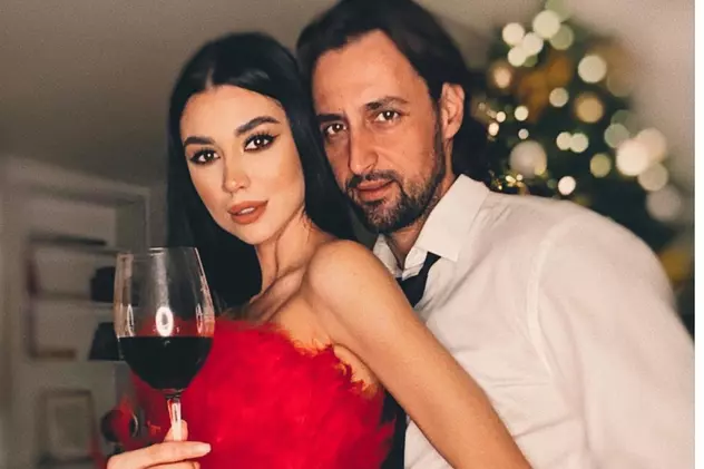 Soția actorului Denis Ștefan a dezvăluit sexul bebelușului. Cristina, gravidă în 21 de săptămâni