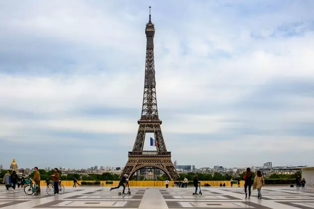 Turnul Eiffel se redeschide pentru public în iulie. Accesul, limitat