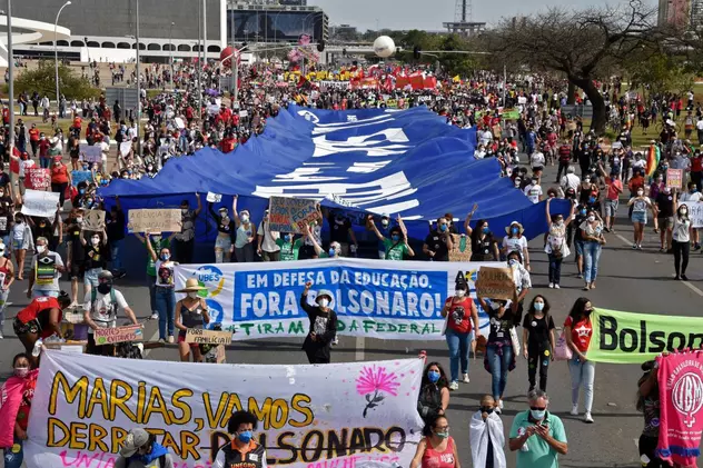 Proteste masive în Brazilia