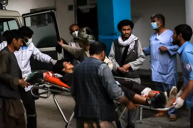 Cel puțin 30 de morți și zeci de răniți, după un atac terorist la o școală din capitala Afganistanului