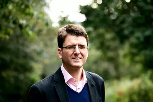 Alexander Adamescu a fost trimis în judecată de DNA pentru coruperea a doi magistrați