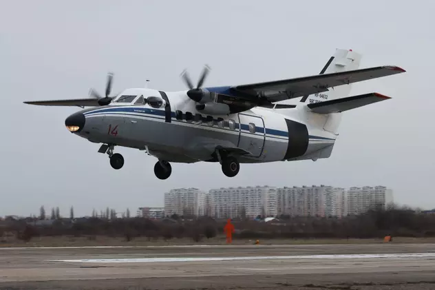 Cel puțin patru oameni au murit, după ce un avion plin cu parașutiști s-a prăbușit în Rusia