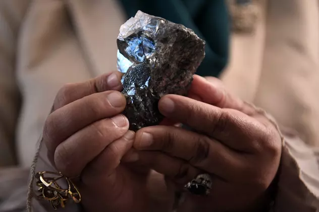 Diamant uriaș descoperit în Botswana. Este al treilea cel mai mare din lume