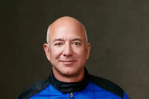 Viziunea lui Jeff Bezos pentru viitor: „Mulți oameni se vor naște în spațiu”