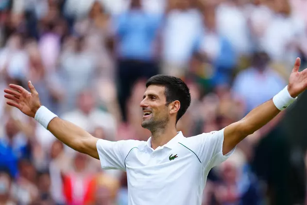 Novak Djokovici participă la Australian Open, după ce a primit o dispensă pentru a intra în țară, deși este nevaccinat