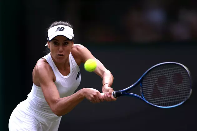 Sorana Cîrstea a învins-o pe Victoria Azarenka și a avansat în turul al treilea la Wimbledon