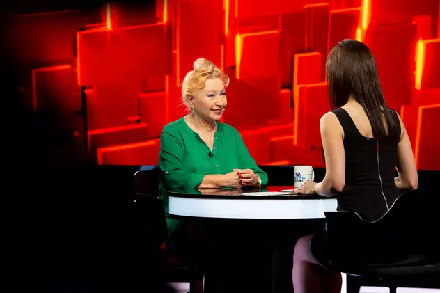 Rodica Popescu Bitănescu, invitată la „40 de întrebări cu Denise Rifai”: „V-au adus scenele nud un plus de popularitate?”
