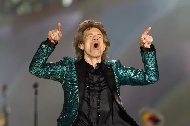 Mick Jagger a fost la meciul Anglia - Danemarca, încălcând regula carantinei. Ce amendă ar putea primi
