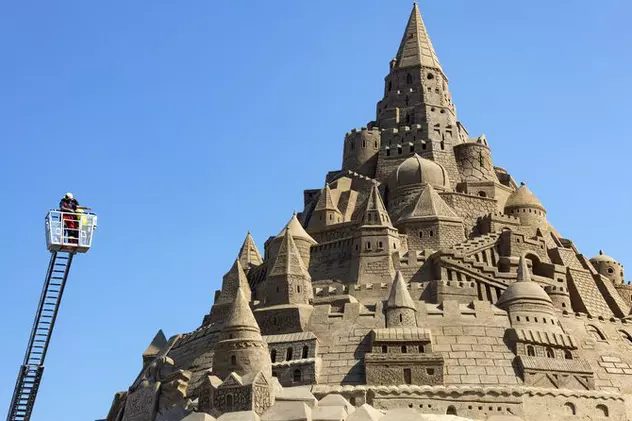 Cel mai înalt castel de nisip din lume a fost construit în Danemarca