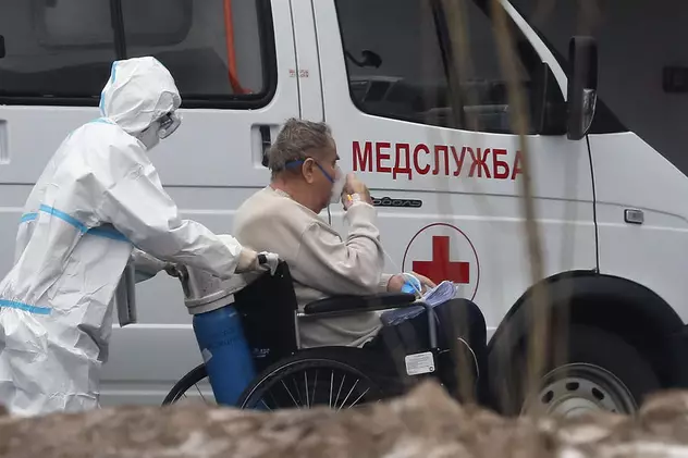 Număr fără precedent de decese zilnice provocate de COVID-19 în Rusia