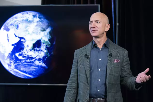 Jeff Bezos, în așteptarea călătoriei în spațiu de astăzi: „Nu știu cum mă va schimba”