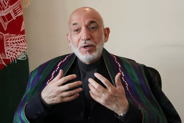 Fostul președinte afgan Hamid Karzai s-ar fi întâlnit cu unul dintre liderii talibanilor