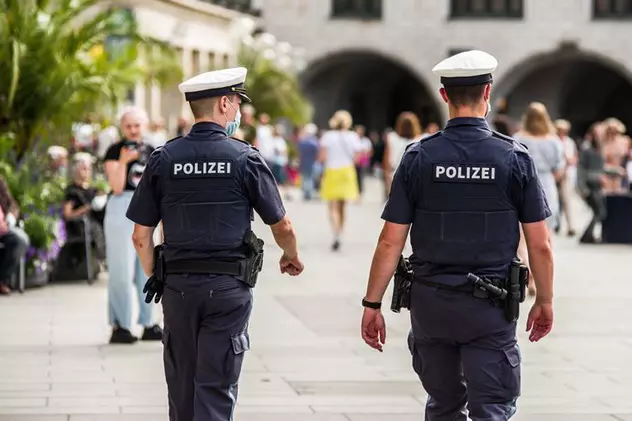 Un grup de români a luat cu asalt o secție de poliție din Germania, încercând să elibereze un tânăr acuzat de viol