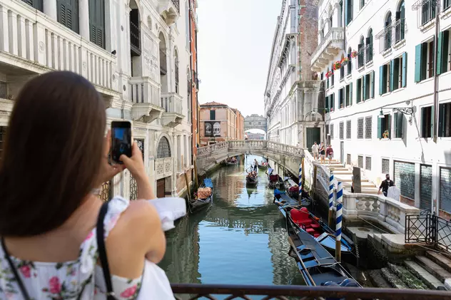 „Riscăm să devenim o fantomă”. Cum populația centrului istoric al Veneției a scăzut, pentru prima oară, sub 50.000 de locuitori
