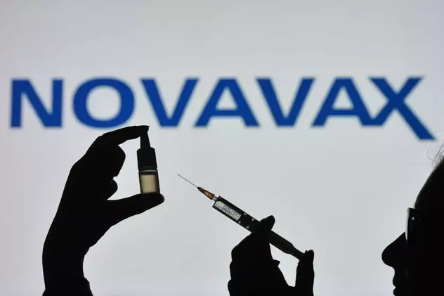 Compania americană Novavax începe testarea unui vaccin combinat antigripal și împotriva COVID-19