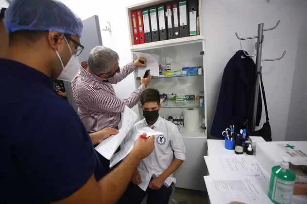 Sorin Cîmpeanu anunță că aproape 15.000 de elevi s-au vaccinat în ultimele două zile