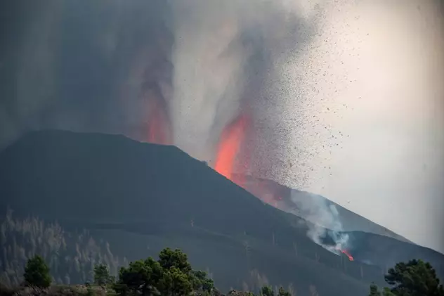 Un nor de cenușă vulcanică traversează România. Ce spune Ministerul Mediului despre nivelul de poluare