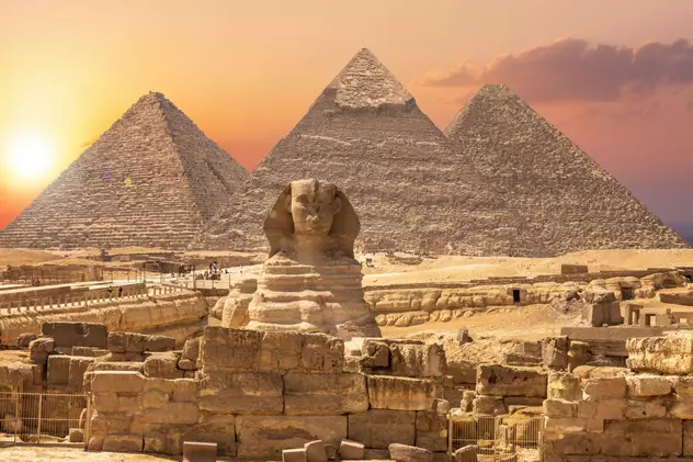 Egiptul Antic, Sfinxul, piramide egiptene