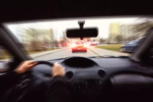 Care este distanța de frânare a mașinii în funcție de viteză
