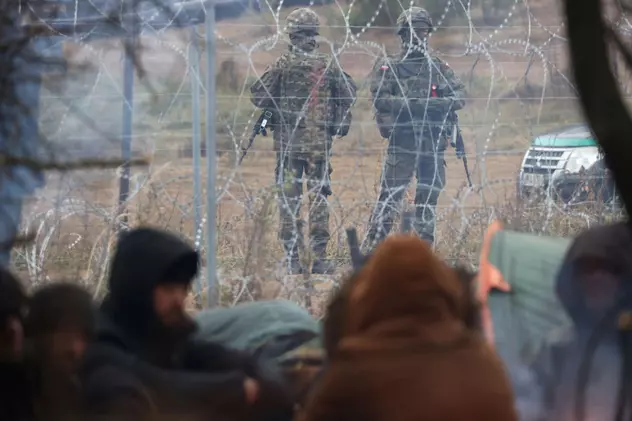 Rusia trimite militari la granița dintre Polonia și Belarus, în contextul crizei migranților