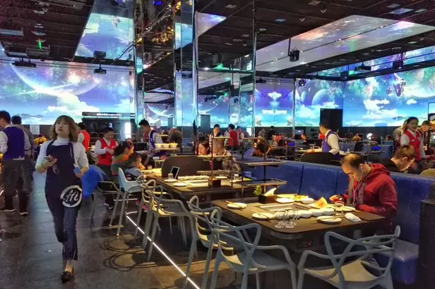 Un chinez are interzis la un restaurant mănânci-cât-poți. „De fiecare dată când vine aici, pierd câteva sute de yuani”