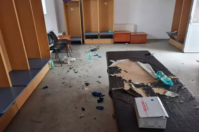 Fotbaliștii de la Steaua au distrus vestiarul, după ce au luat bătaie la Timișoara