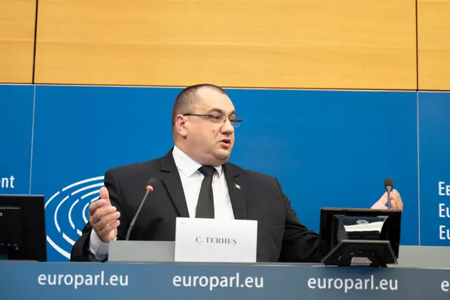 Cristian Terheș: „Tirania europeană e în floare". Europarlamentarul spune că nu a fost lăsat să intre în Parlamentul European pentru că nu a prezentat certificatul verde