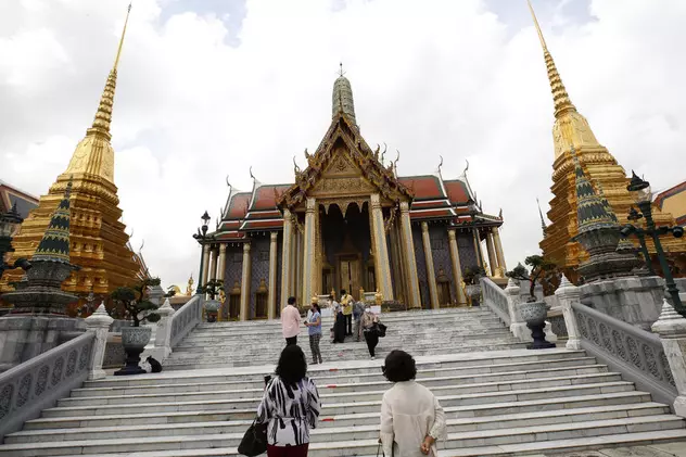 Turiștii români pot călători din nou fără restricții în Thailanda. Ce condiție trebuie să îndeplinească