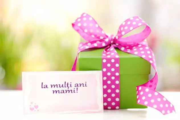 Idei de cadouri pentru Ziua Mamei