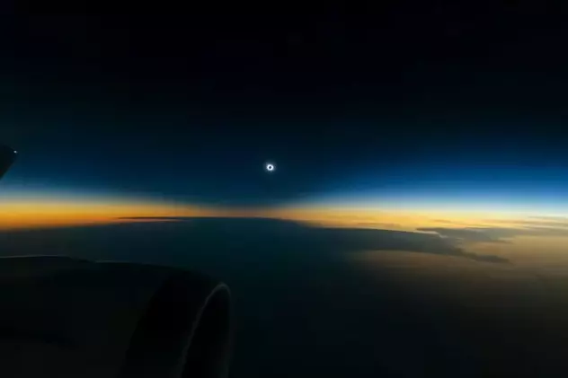 Filmare spectaculoasă realizată de un român: 5 minute de eclipsă totală de Soare, comprimate în 9 secunde