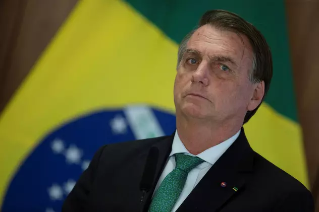 Președintele Braziliei, Jair Bolsonaro, a fost spitalizat de urgență din cauza unor dureri abdominale