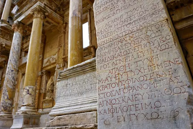 Alfabetul grec - cum a luat naștere. Curiozități despre limba greacă