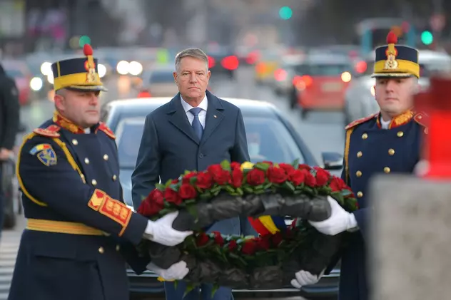 Klaus Iohannis, mesaj de Ziua Victoriei Revoluţiei: Îi chem pe toți cetățenii României să onorăm memoria victimelor