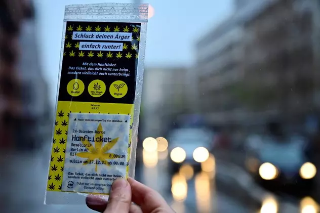 Cât costă un bilet comestibil cu ulei de canabis pentru transportul public din Berlin