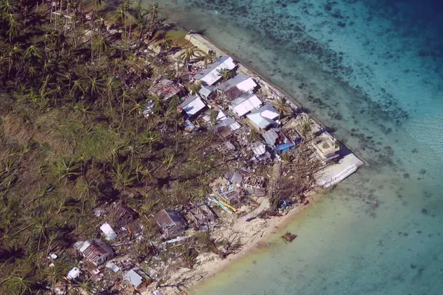Cel puțin 12 persoane au murit în Filipine, după ce arhipelagul a fost lovit de taifunul Rai