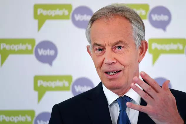 Tony Blair: „Dacă în aceste momente nu eşti vaccinat, înseamnă nu doar că eşti iresponsabil, ci de-a dreptul idiot”