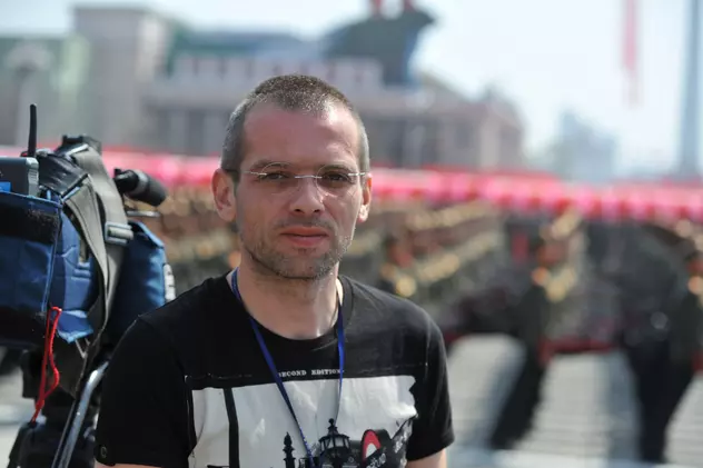 Jurnalistul Adelin Petrișor se întoarce la TVR, după câteva luni la Euronews