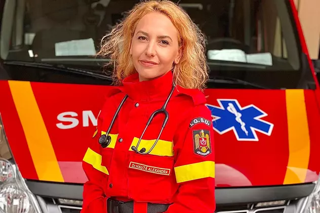 Tânăra din Iași inspirată de mătușa sa, asistenta medicală care a murit la prăbușirea elicopterului SMURD, în urmă cu 16 ani: „Am ales medicina în ziua aia”