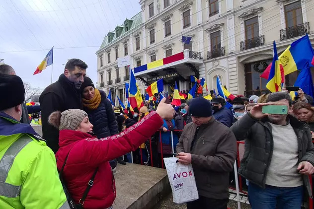 Reportaj de la marșul AUR la Iași, de ziua Unirii. Liderul George Simion: „Pot să ne împuște, noi nu renunțăm!”