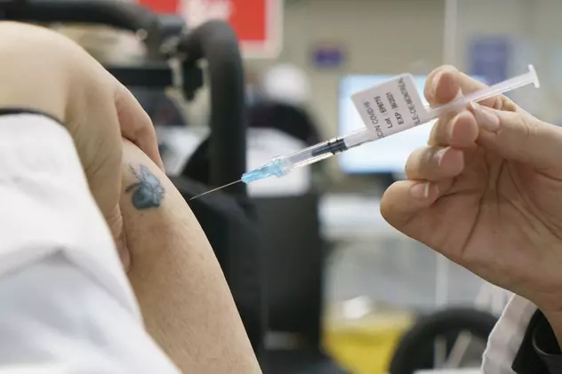 Efectul anunțului că va fi introdusă taxa pentru nevaccinați, în provincia canadiană Quebec: „Este încurajator!”