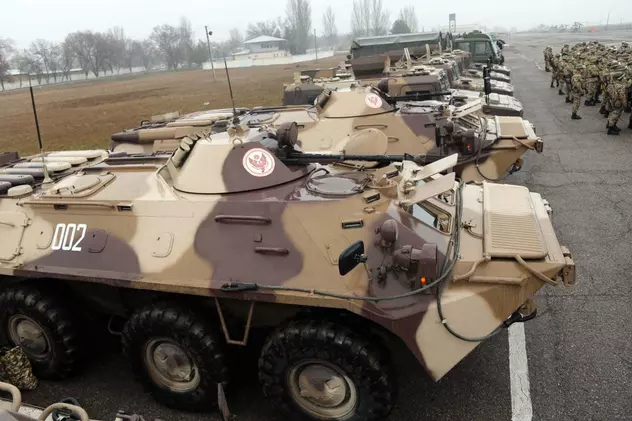 NATO consideră inacceptabilă cerinţa Rusiei privind o retragere a trupelor din România