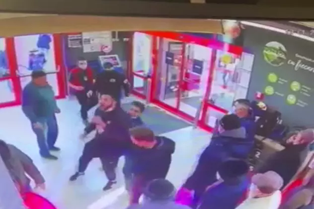Scandal într-un supermarket din Buzău, după ce un bărbat a refuzat să poarte masca sanitară
