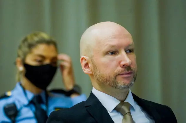 Ander Breivik vrea să fie eliberat condiționat, la zece ani după ce a comis cel mai sângeros atac din istoria Norvegiei