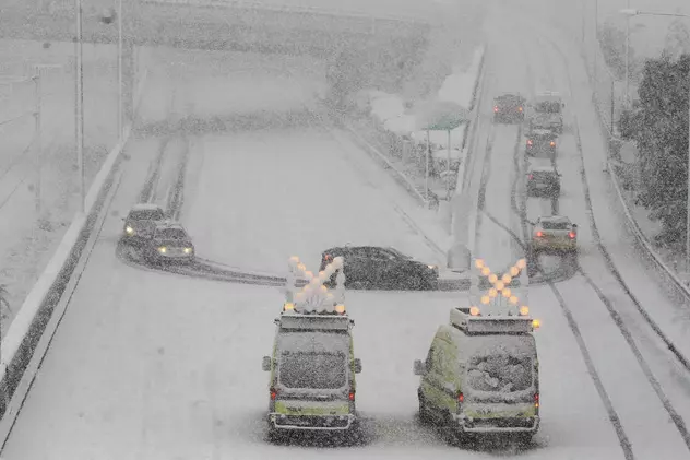 Grecia, paralizată de o furtună de zăpadă. Transporturile au fost suspendate, școlile, închise