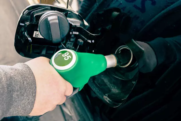 Veste proastă pentru șoferii din vestul României. Ungaria le taie accesul la pompele de benzină cu preț mai ieftin