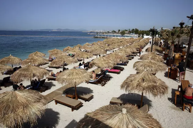 Grecia vrea să deschidă sezonul turistic estival la 1 martie. Restricțiile de călătorie, relaxate
