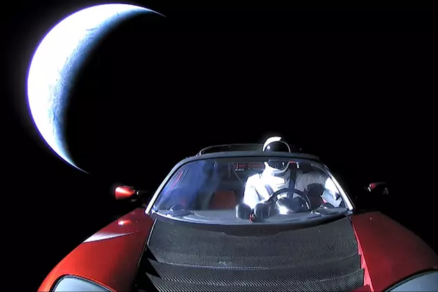 Unde se află acum mașina Tesla lansată în spațiu de miliardarul Elon Musk, în urmă cu 4 ani